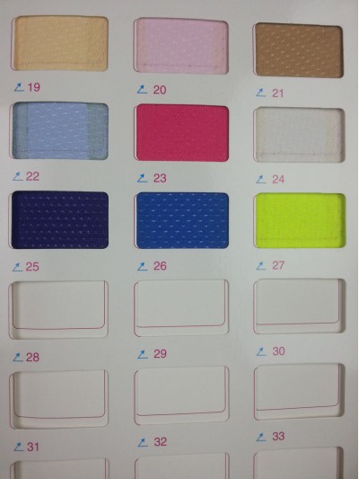 GZ-CIWI  提花運動網眼   T-B112  120G  涼爽 高溫工作 炎熱天氣 焗熱天氣 工作 散熱 通爽布料 制服適用 防撻肉 防痴身 防黏身   可選 Coolmax, 3M 吸濕排汗, 120gsm 超薄布料, 鐳射通花布 正面照